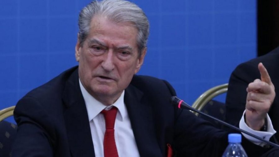 Berisha reagon pas ngjarjes së rëndë në Himarë: Krim i tmerrshëm, siguria në plazhe zero