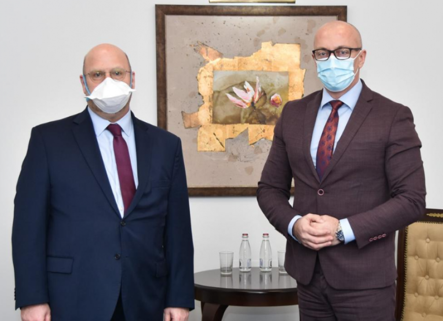 Hovenieri Rakiqit: Reciprociteti, në pajtim me marrëveshjet e Brukselit