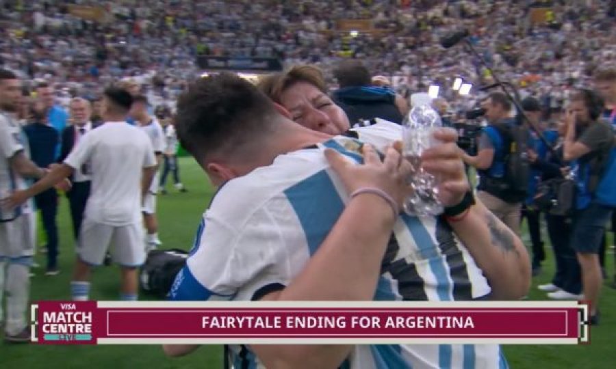 Messi përqafohet me nënën e tij, pasi e fitoi Kupën e Botës [video]