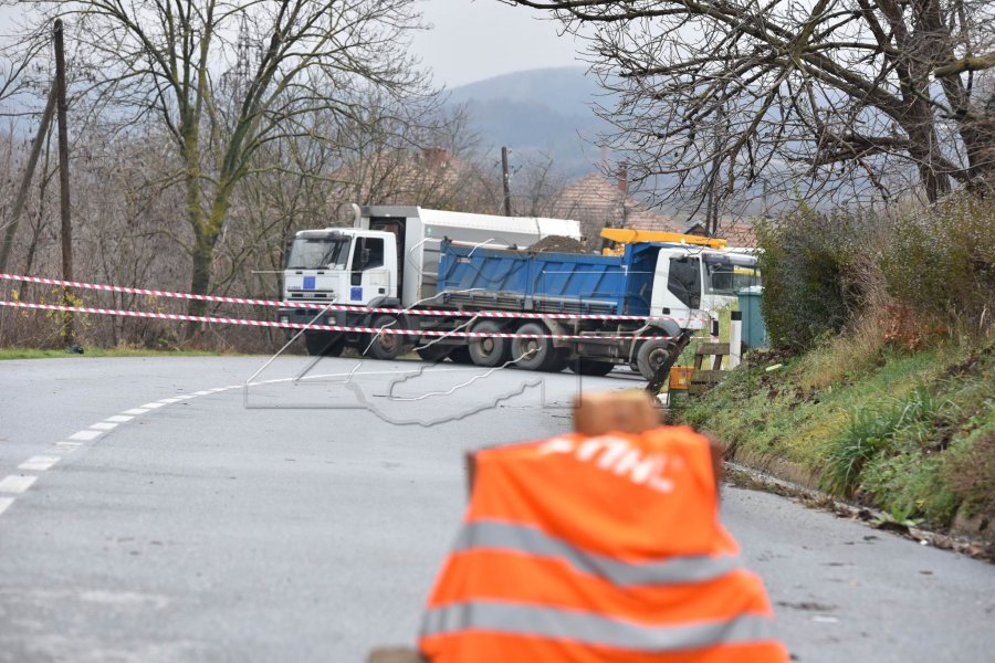 Dy të akuzuarit pranojnë fajësinë për barrikadat në Zveçan, veçohet procedura