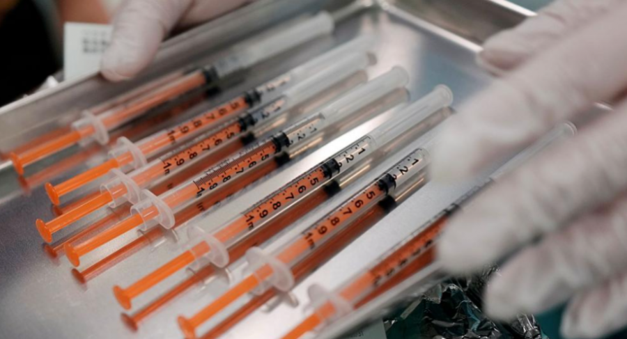 Pfizeri dhe Moderna: Pas Omicronit, vaksinat sezonale kundër COVID-19 dhe gripit do të bëhen normë