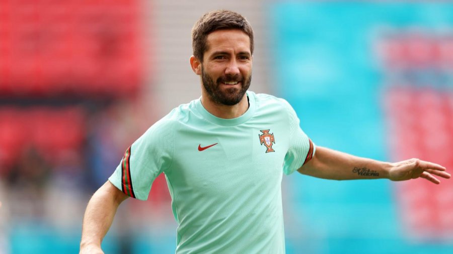 Roma insiston për portugezin Moutinho