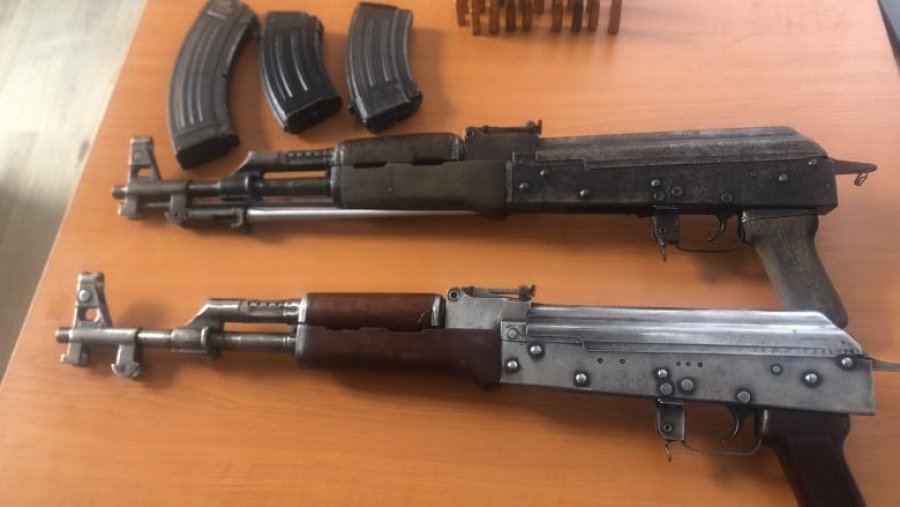 Junik: Gjenden armë ilegale në stane, arrestohet 68-vjeçari