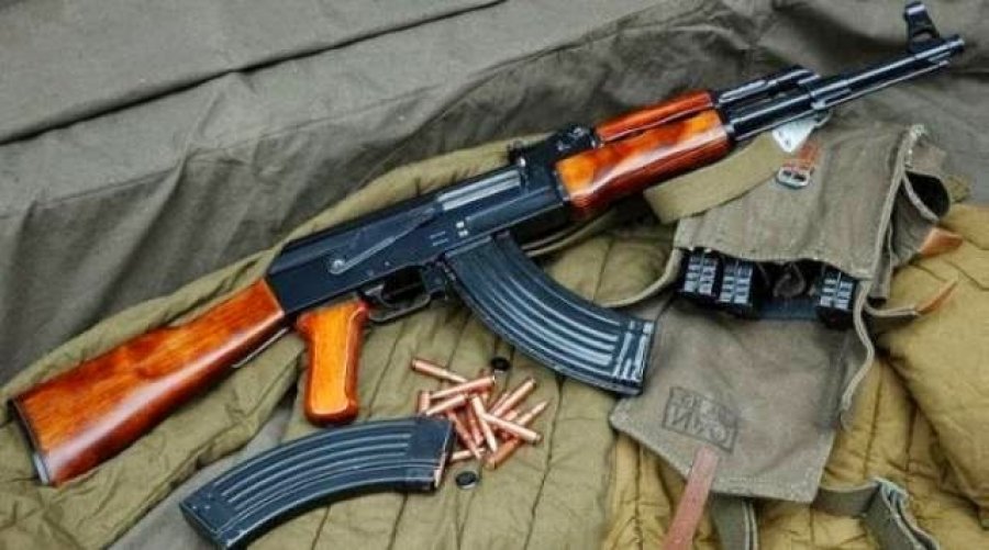Skenderaj: Shtiu me armë për ta kërcënuar babanë e ish-bashkëshortes, arrestohet