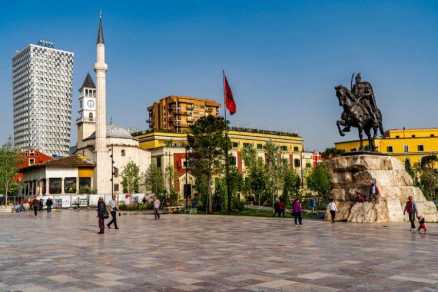 BSH: Rritja ekonomike në Shqipëri do ngadalësohet nga energjia dhe importet