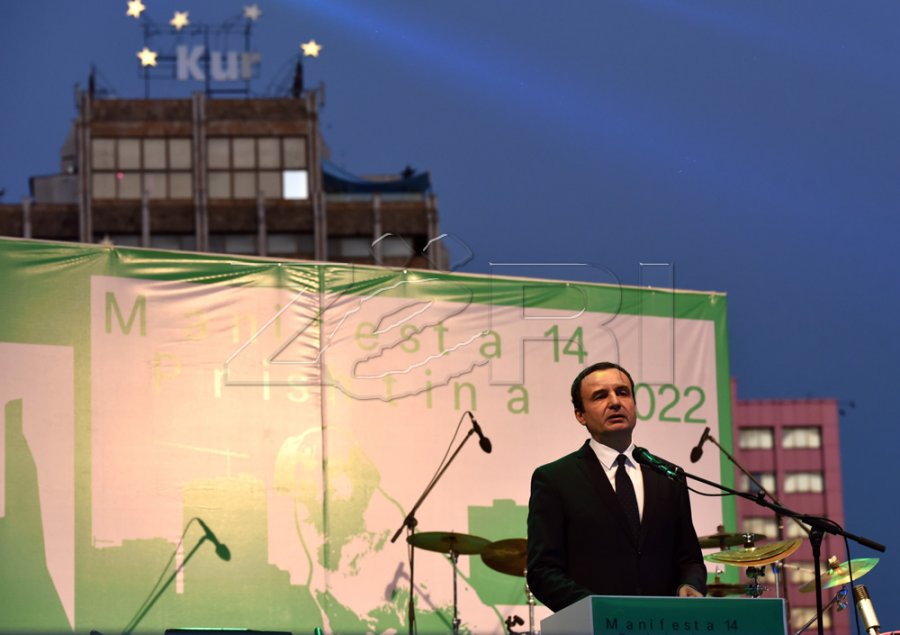 Kurti për “Manifesta”: Jam krenar që ajo po mbahet në Prishtinë