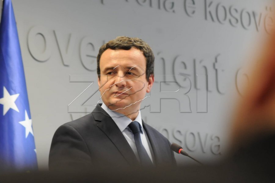 Kurti ngushëllon familjen Sopaj për humbjen tragjike të dy anëtarëve