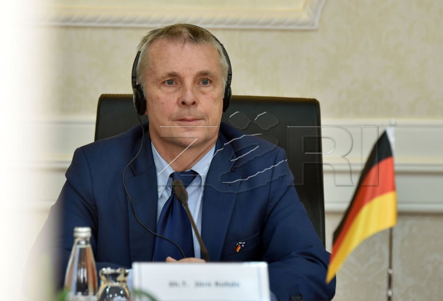 Ambasadori Rohde për vizat: Kjo është punë e kryer