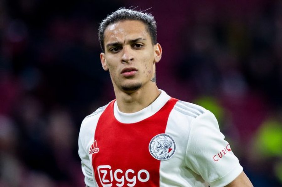 Liverpooli rivalizon Man Unitedin për transferimin e Antonyt