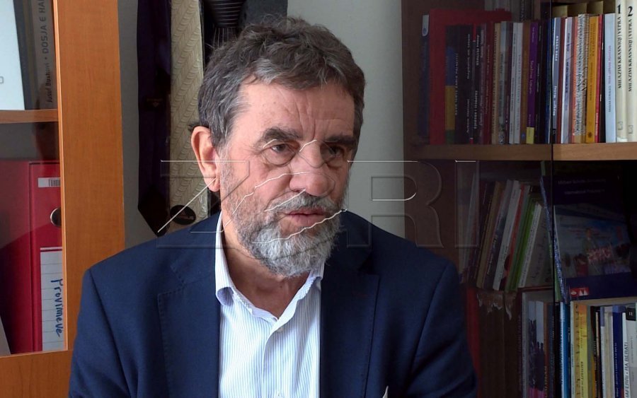 Bashkëpunimi me SHBA-në -Profesorët universitar: Kurti është “zbutur”, s’ka zgjidhje tjetër