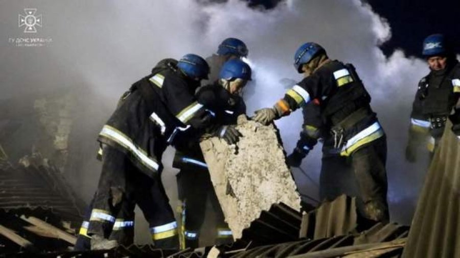 Vritet një foshnjë e porsalindur në Zaporizhzhia pas sulmeve ruse në një spital