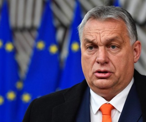 Presidenti hungarez nënshkroi ligjin, Orban nuk mund të bëhet më kurrë kryeministër
