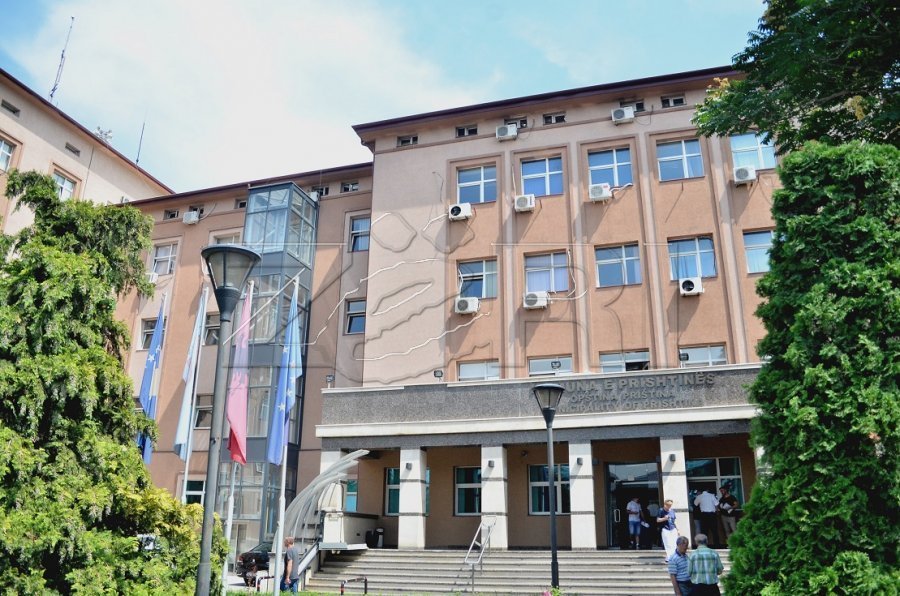 Qytetarët e Prishtinës lirohen nga taksa në transaksion të pronës
