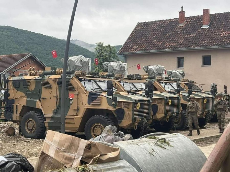 KFOR-i turk vendoset në Zubin Potok