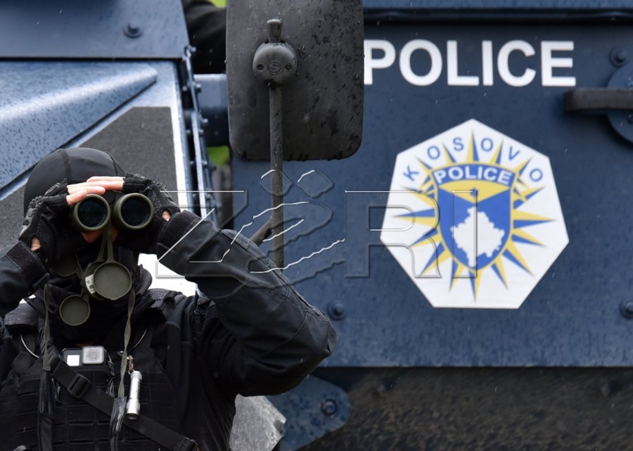 U arrestua në Shqipëri, Policia e Kosovës bastis dy objekte banimi të dyshuarit në Pejë