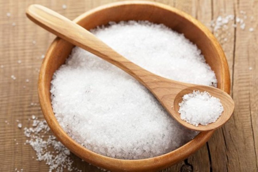 Kripa e tepërt me natrium rrit rrezikun e sëmundjeve të zemrës