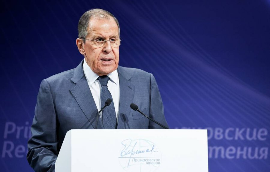 Lavrov: Pjesëmarrja ime në takimin e OSBE-së varet nga Bullgaria