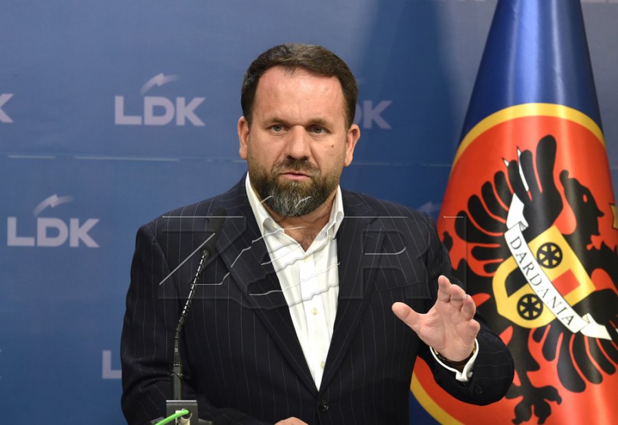 Rukiqi: QUINT-i të reagojë për uzurpimin e kabinetit qeveritar nga ish-partia në pushtet
