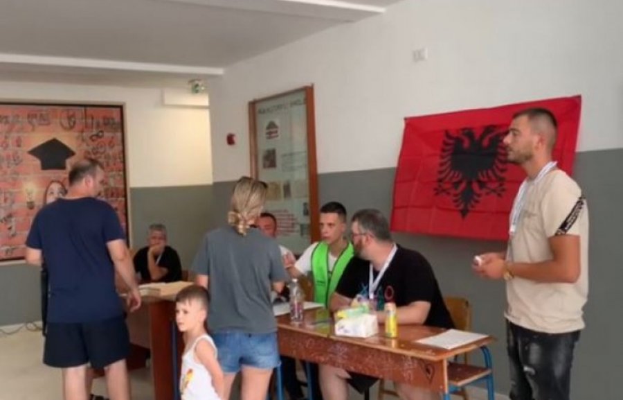 Zgjedhjet në Himarë, KQZ: Deri në orën 16:00 kanë votuar 31.37 për qind