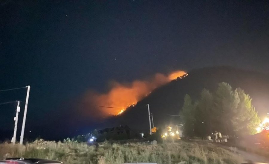 Gjendja e zjarreve në Prevallë s’është aq alarmante, sipas Drejtorisë së Emergjencave