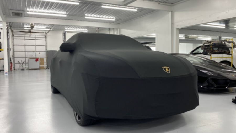 Lamborghini zbulon Urusin me pamje unike