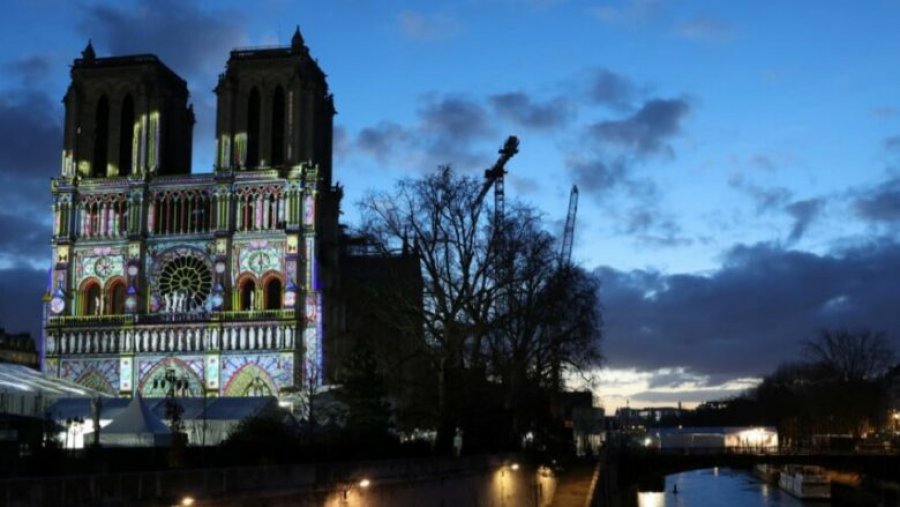 Gërmimet gjatë restaurimit të Notre Dame zbuluan mijëra artefakte dhe histori shekullore