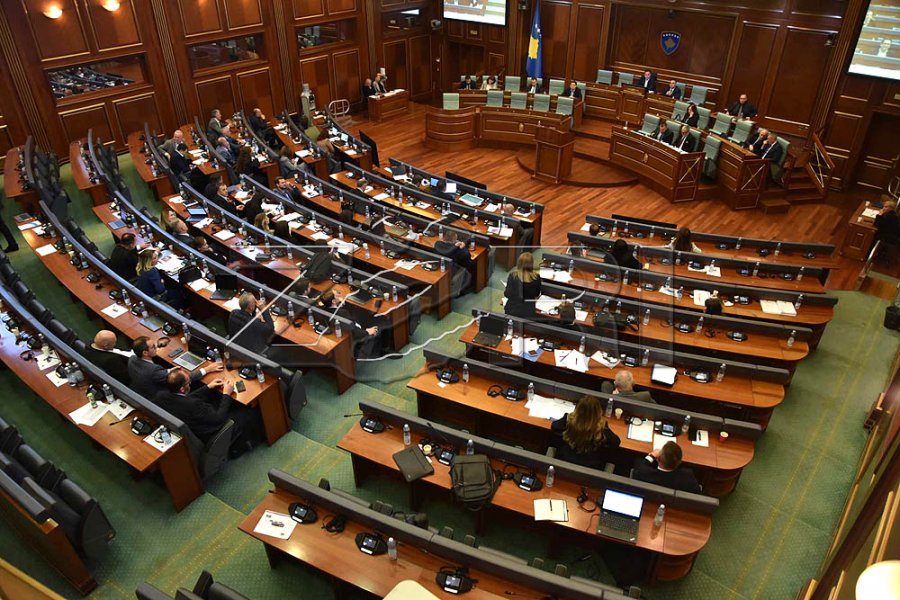 Kuvendi ngeci në miratimin e projektligjeve të rëndësishme, 41 sosh mbetën “pezull”
