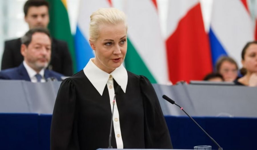 E veja e Navalnyt i bën thirrje BE-së ta hetojë rrjedhën e parave të lidhura me Putinin