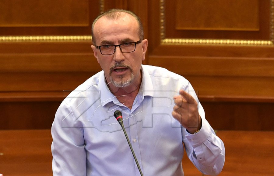 Haxhiu: Urgjentisht të thirret seancë e jashtëzakonshme pasi Albulena Haxhiu tha se Serbia ka hyrë në burgjet e Kosovës