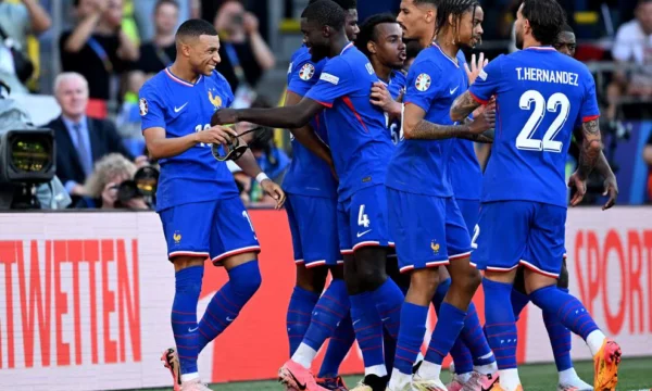 Mbyllen ndeshjet: Franca barazon por kualifikohet, kalon tutje edhe Austria