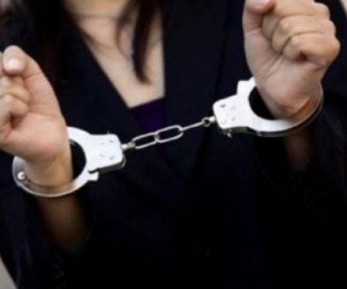 Dyshohet se keqtrajtoi fëmijët e mitur, arrestohet një grua në Graçanicë