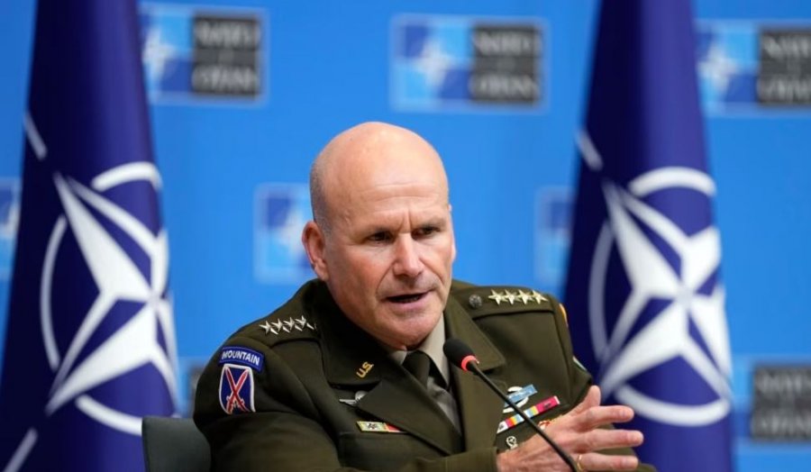 NATO: Rusët s’kanë numra dhe aftësi për përparim strategjik në Ukrainë