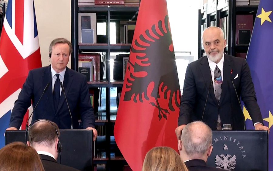 Rama diskuton me Cameronin për Kosovën: Britania do përfundim të suksesshëm të dialogut