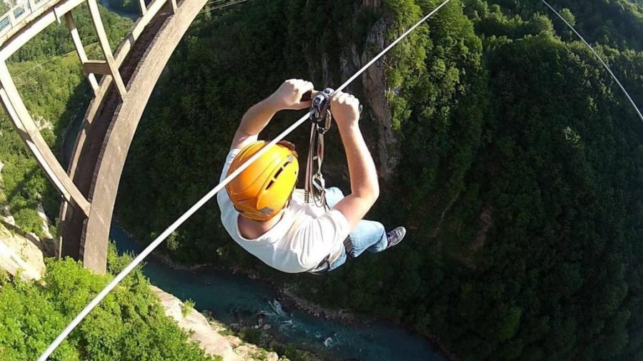 “Zip Line” në liqenin e Batllavës, Bulliqi jep detaje pas takimit me UNDP-në