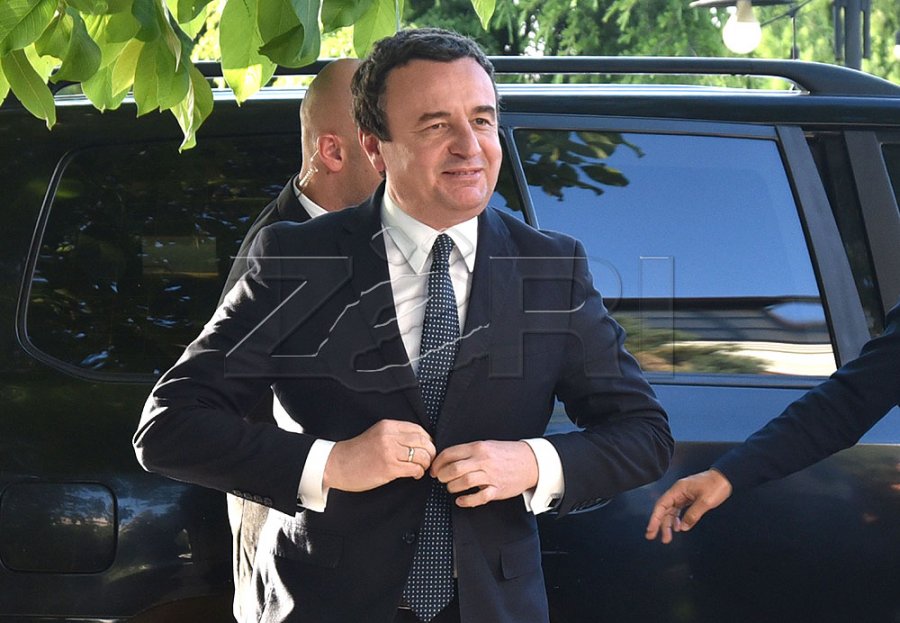 Nikaj: Provuam t’ia shkurtojmë Kurtit jetën politike së paku për tetë muaj