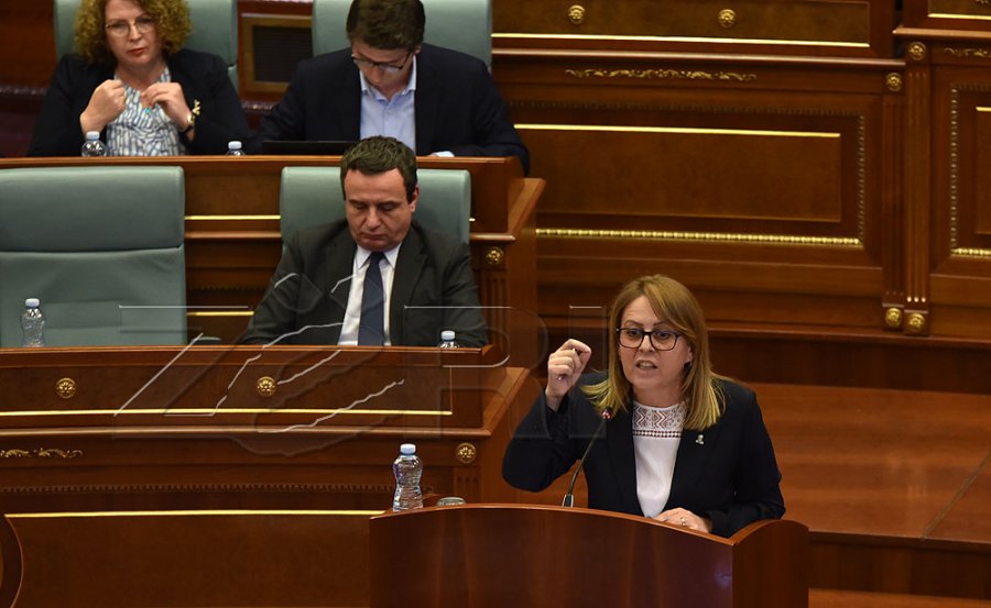 Bajrami e ashpër me ministren Rizvanolli: Asnjëherë s’ke treguar sa kushtoi energjia në veri