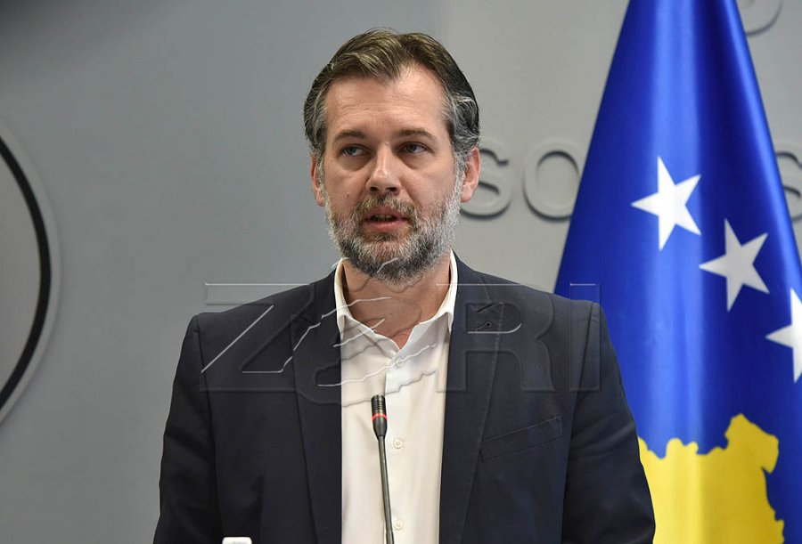 Çeku u përgjigjet aktorëve grevistë: 20 milionë euro kemi investuar ose zotuar në fushën e teatrit