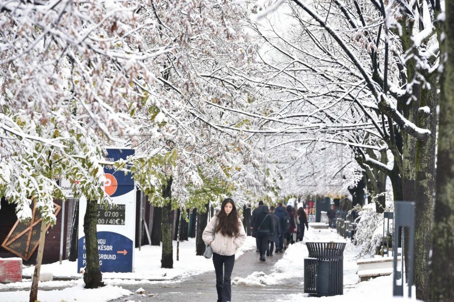 Flet sërish meteorologu që parashikoi dhe u demantua se Kosova do të përballet me temperatura deri në -20 gradë në fundvit