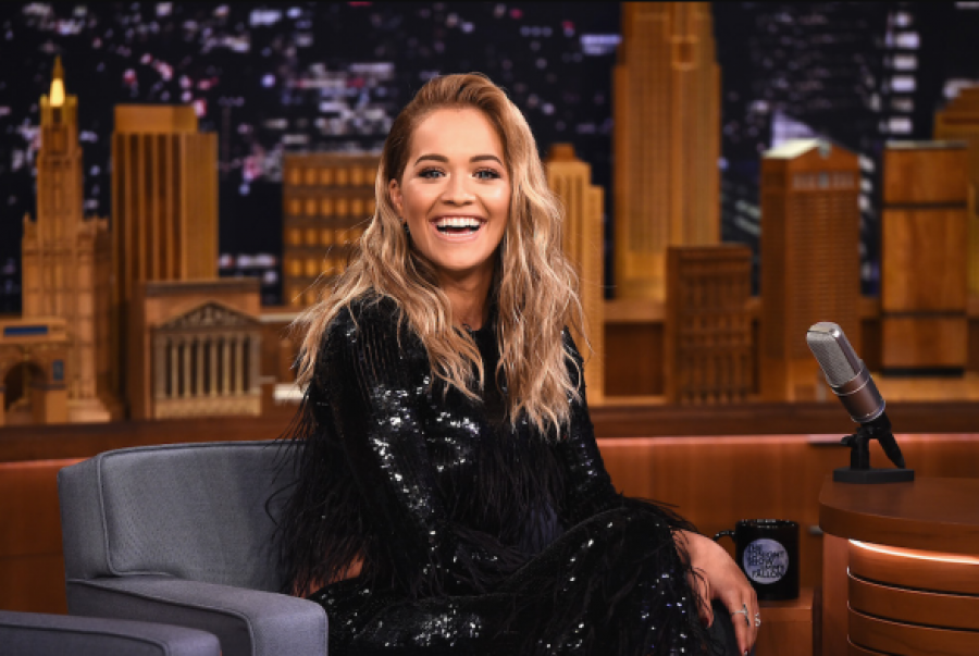 Rita Ora pritet ta prezantojë “MTV Europe Music Awards”