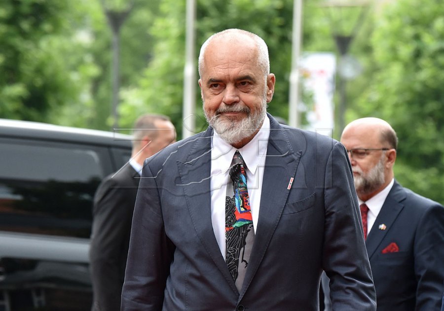 Rama i thotë Reutersit se do të garojë për herë të katërt për Kryeministër të Shqipërisë, flet edhe për Procesin e Berlinit