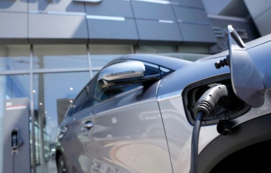 BE-ja vendos tarifa të larta ndaj makinave elektrike kineze
