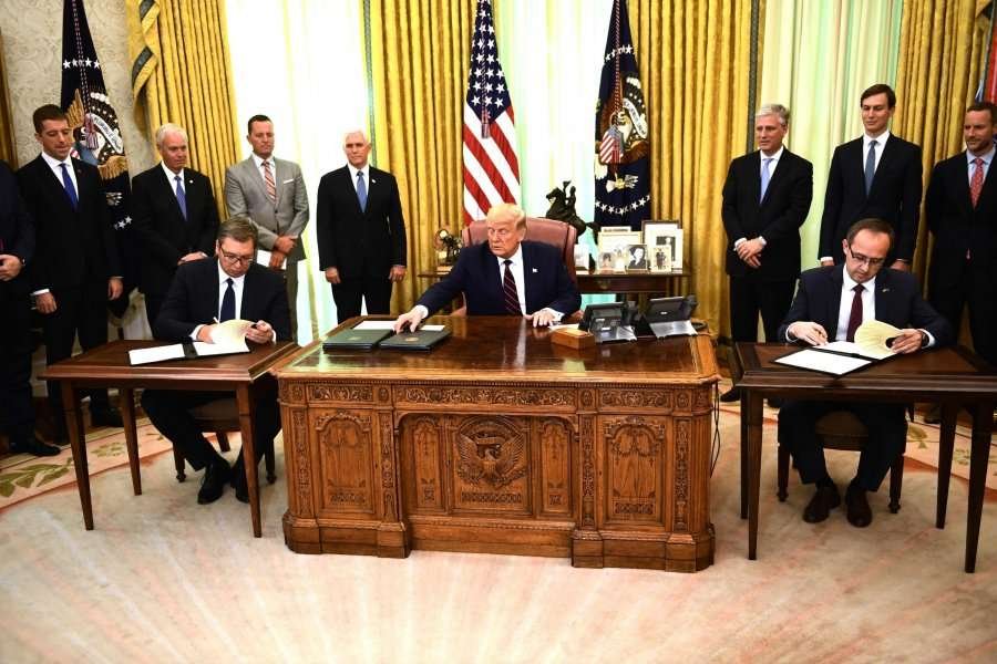 Analistët në Serbi: Trump do të insistojë në Marrëveshjen e Uashingtonit për dialogun Kosovë-Serbi