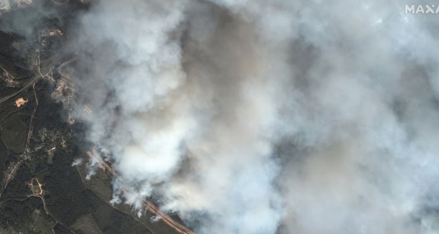 Pamjet satelitore tregojnë pasojat e sulmit shkatërrues me dronë në Rusi