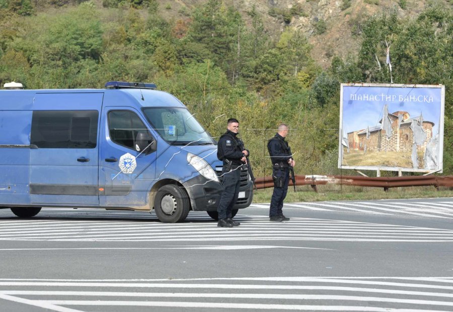 Serwer: Me Vuçiqin dhe rusët gjithmonë ekziston rreziku i përshkallëzimit në Kosovë