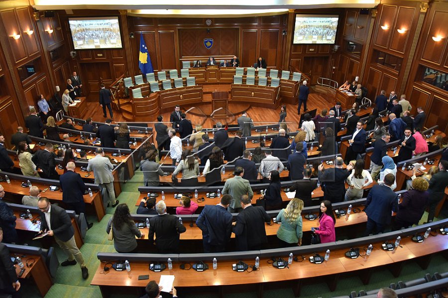 Përfundon seanca, LVV-ja pasi s’i pati numrat kërkoi marrëveshje me opozitën