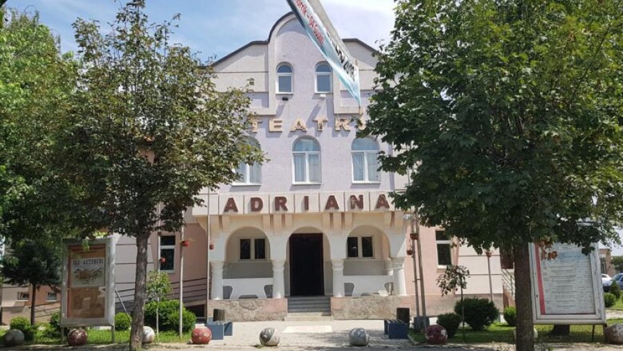 Teatri “Adriana” në Ferizaj nis pranimin e propozim-projekteve për shfaqjet teatrale
