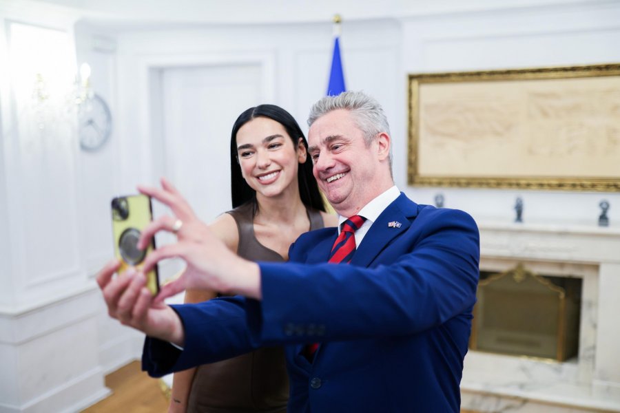 Hargreaves: Dua Lipa, krenari e përbashkët e Britanisë dhe Kosovës