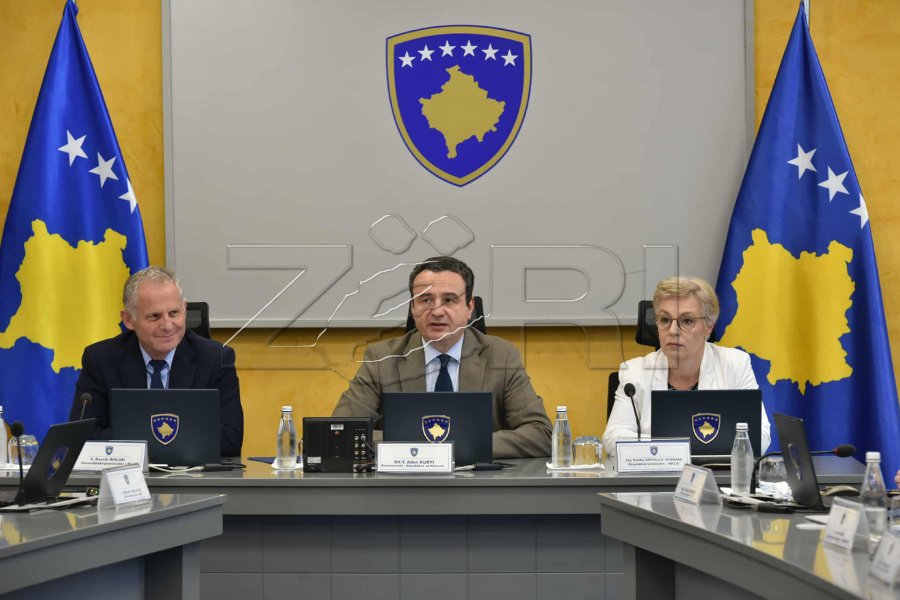 Qeveria ndan nga 20 mijë euro për zjarrfikësit Osmanaj dhe Lima, që humbën jetën në vendin e punës