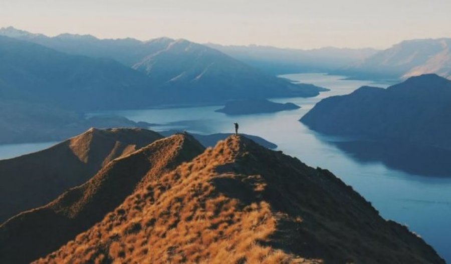 Zelanda e Re vendos tarifa për turistët e huaj në atraksionet natyrore