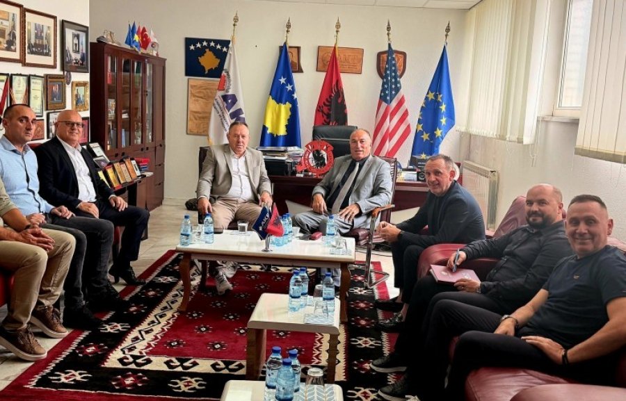 AKB-ja në përkrahje të protestës për drejtësi për çlirimtarët